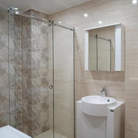 Neptun * Veliko Tarnovo